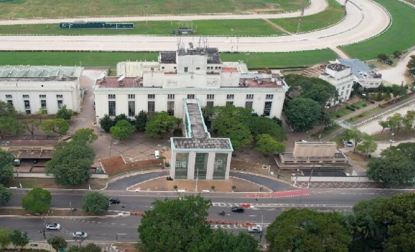 Gazeta de S.Paulo destaca a arquitetura do Jockey Club de São Paulo: ''o maior complexo em Art Déco do planeta''